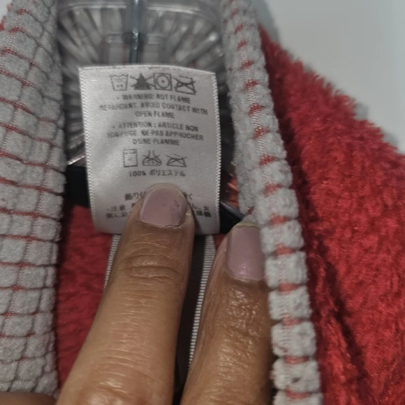 Patagonia Women’s  R2 Polartec Fleece Jacket Full Zip Poppy Fields Size Small - Picture 4 of 13